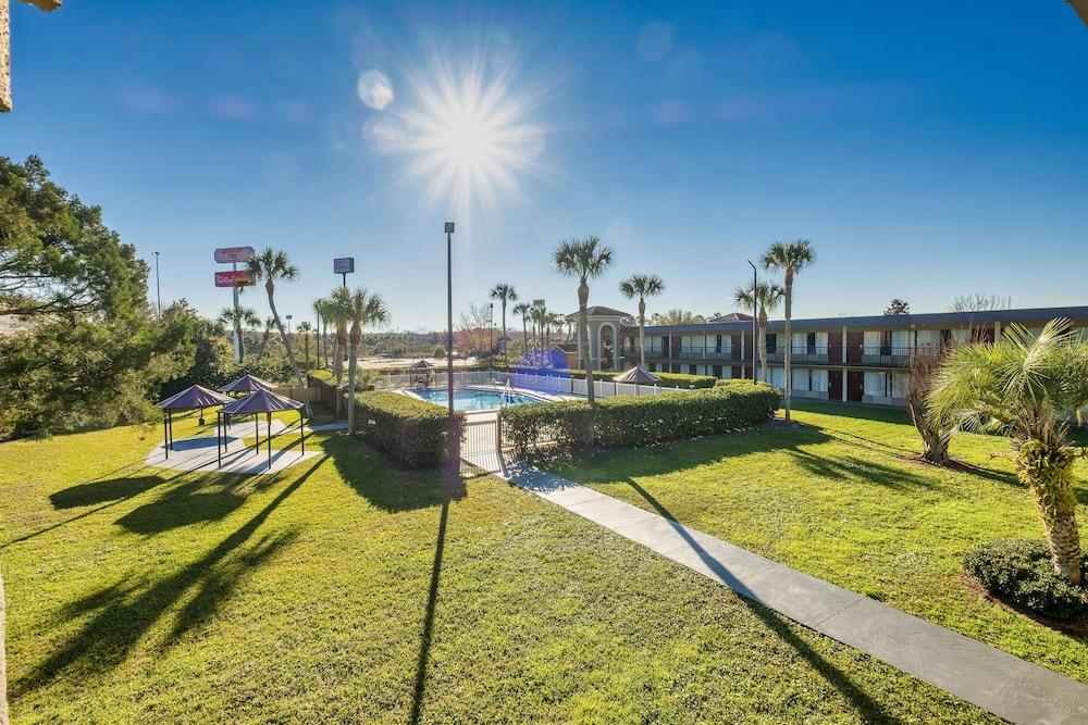 Red Roof Inn Plus+ セント・オーガスティン エクステリア 写真